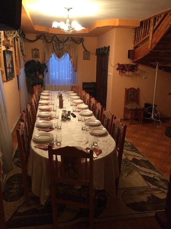 Casa Irinuca Otel Sadova  Dış mekan fotoğraf