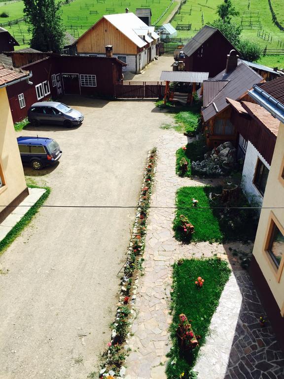 Casa Irinuca Otel Sadova  Dış mekan fotoğraf