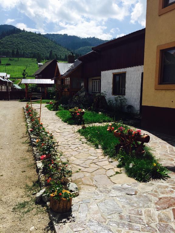 Casa Irinuca Otel Sadova  Dış mekan fotoğraf